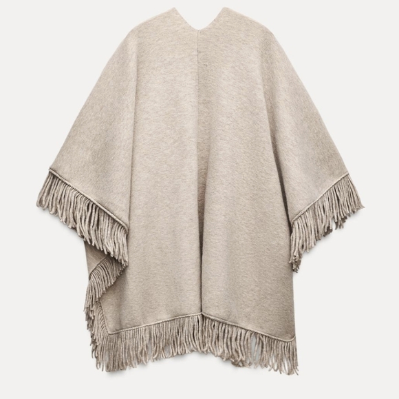 ZARA FRINGED KNIT CAPE - Picture 3 of 4